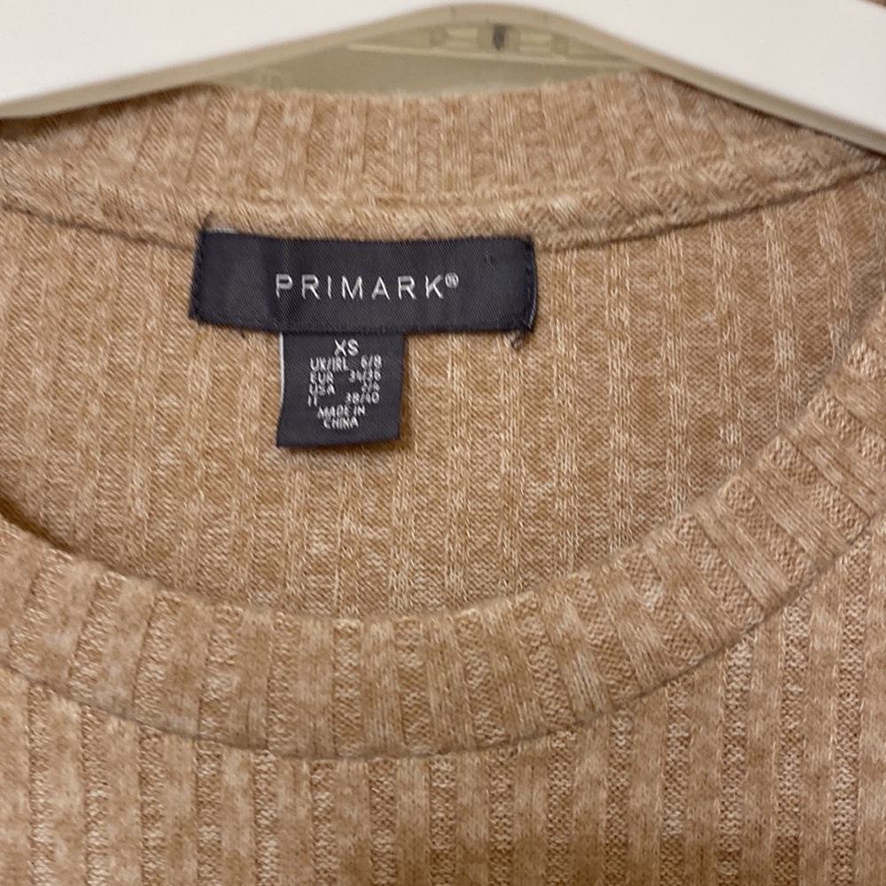 Primark long sleeve tan color size xs - Picture 3 of 4